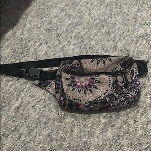 Vera Bradley Stylish Patterned Waist Bag/cross body bag